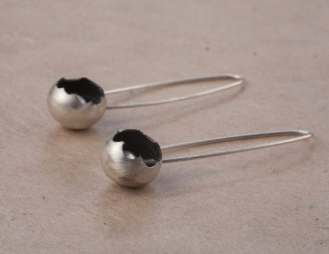 orbis pearls silver earrings 3